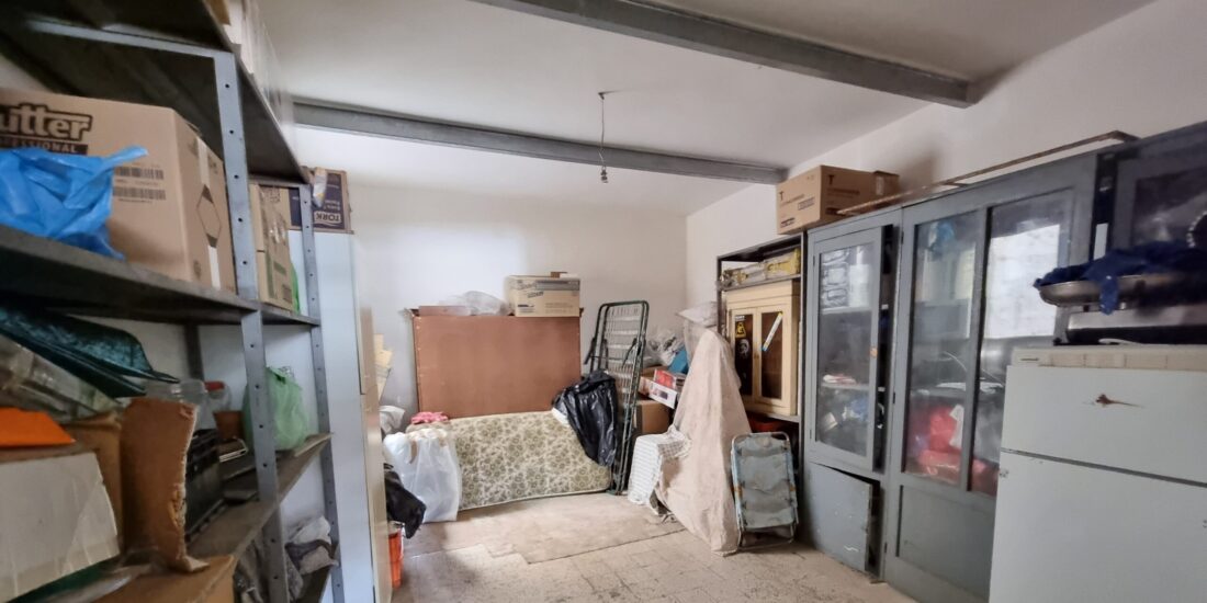 Garage/ Locale commerciale Rif. L 194